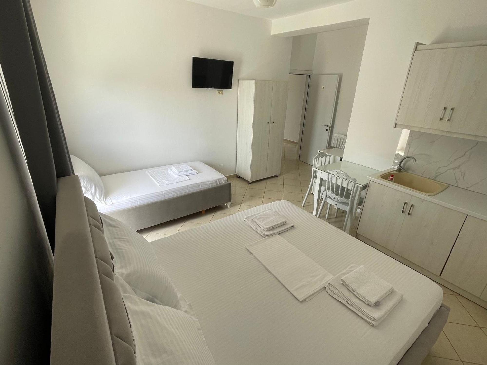 Joni Apartments Ksamil Dış mekan fotoğraf